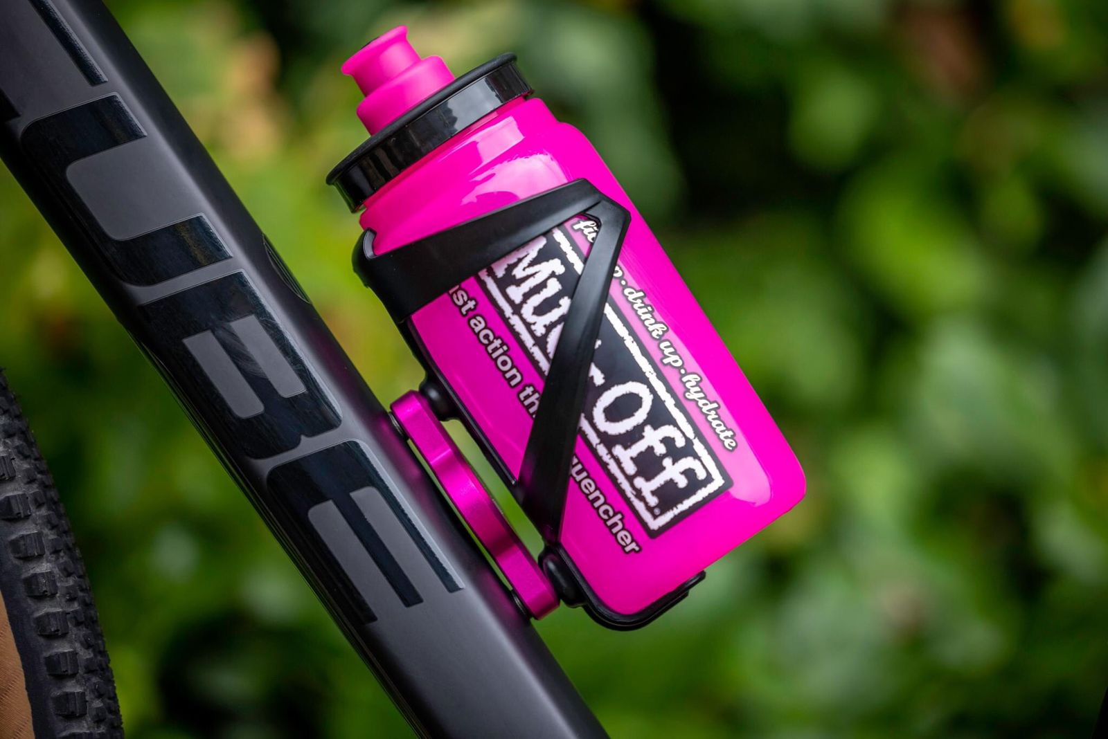 Muc-Off x Elite Fly Water Bottle - Pink - Imagen 3